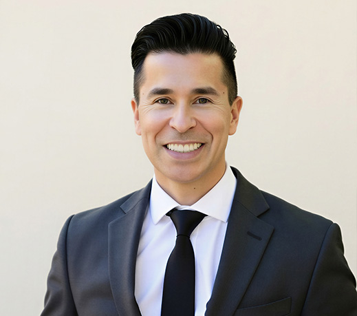 Dr. Robert Gire